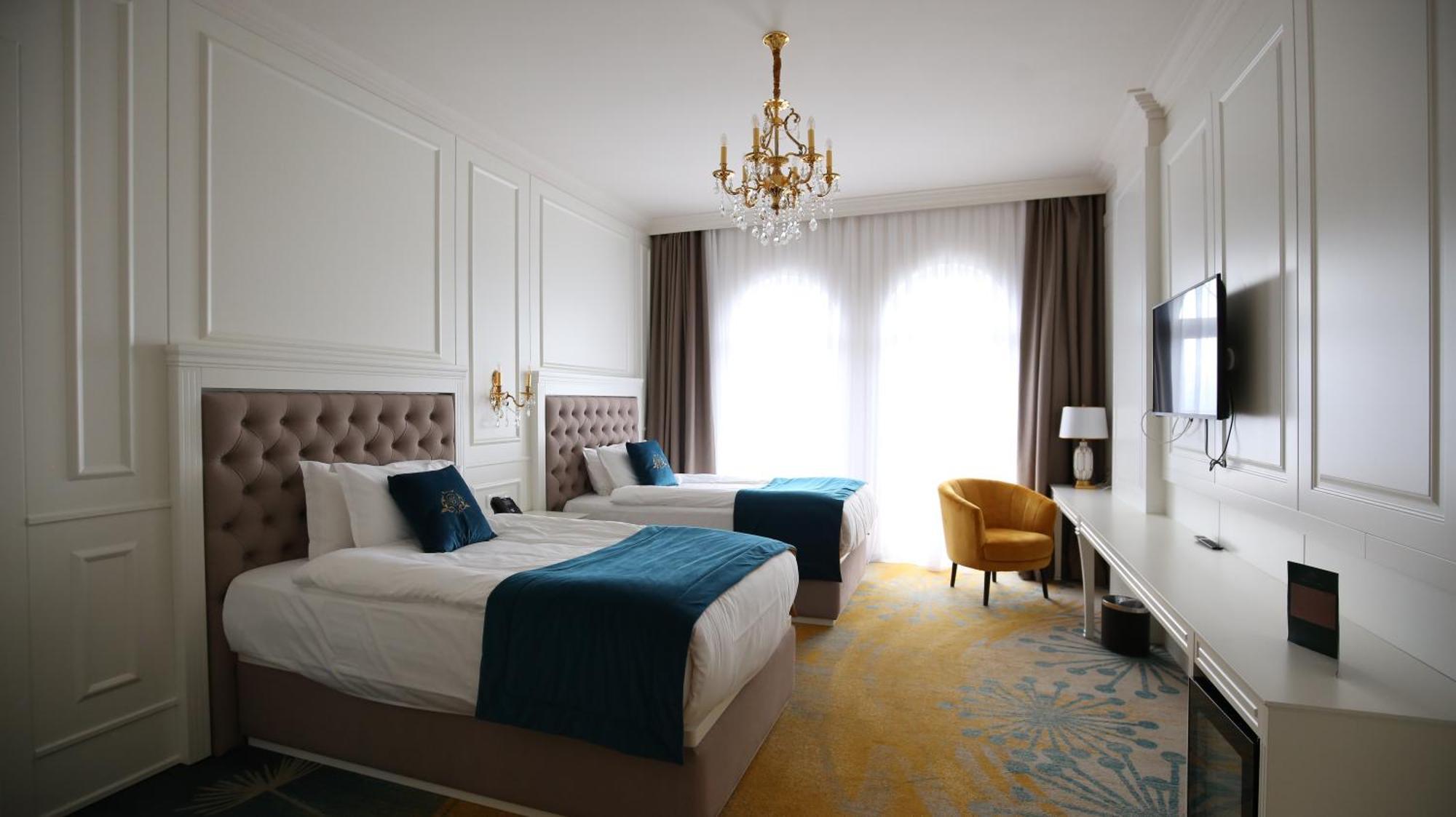 Grand Hotel Belushi Boge المظهر الخارجي الصورة