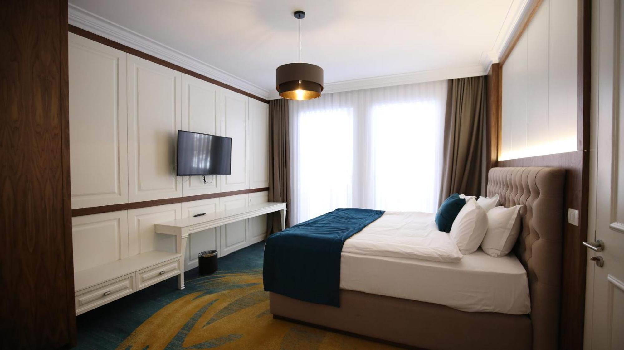 Grand Hotel Belushi Boge المظهر الخارجي الصورة