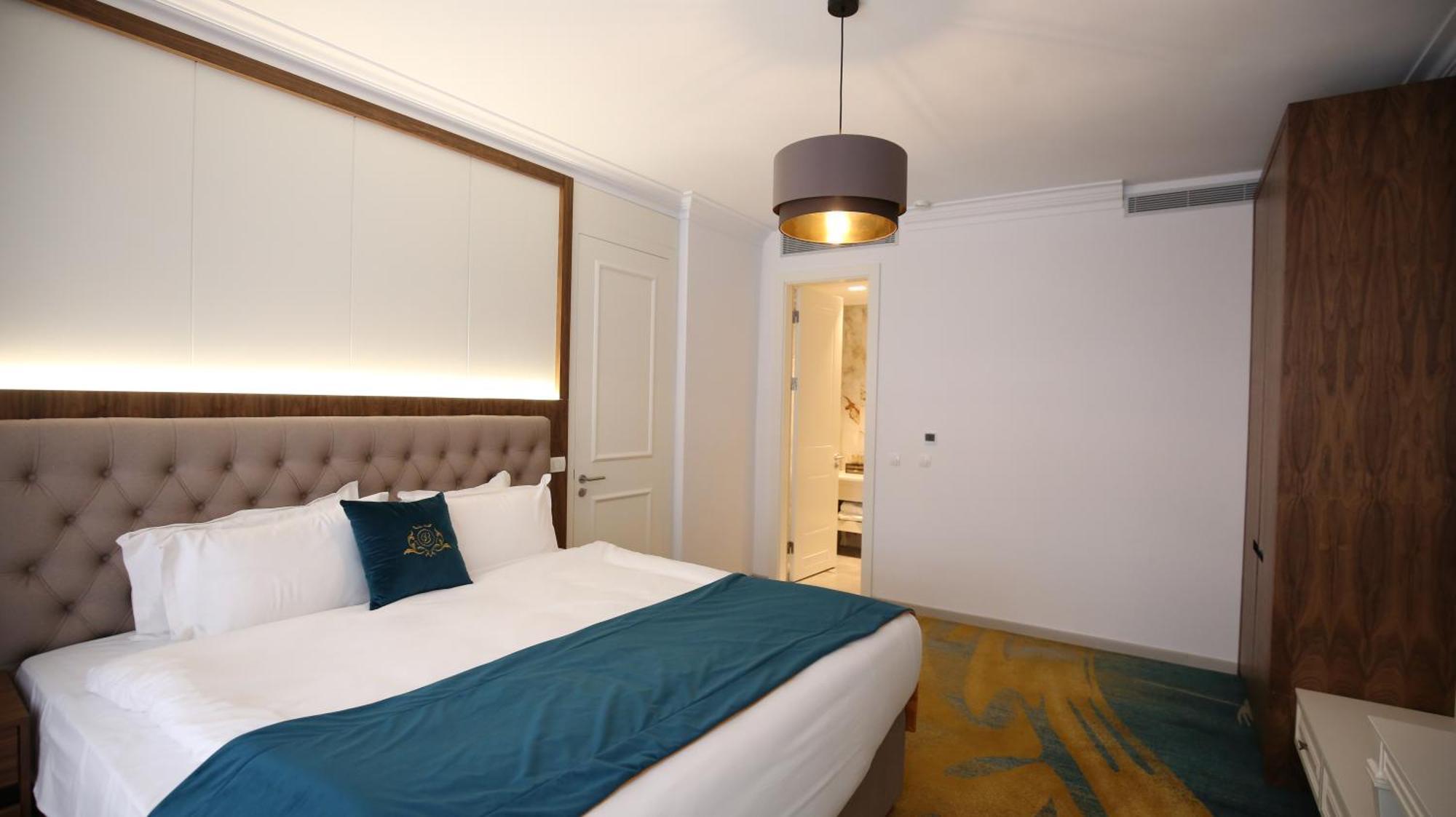 Grand Hotel Belushi Boge المظهر الخارجي الصورة