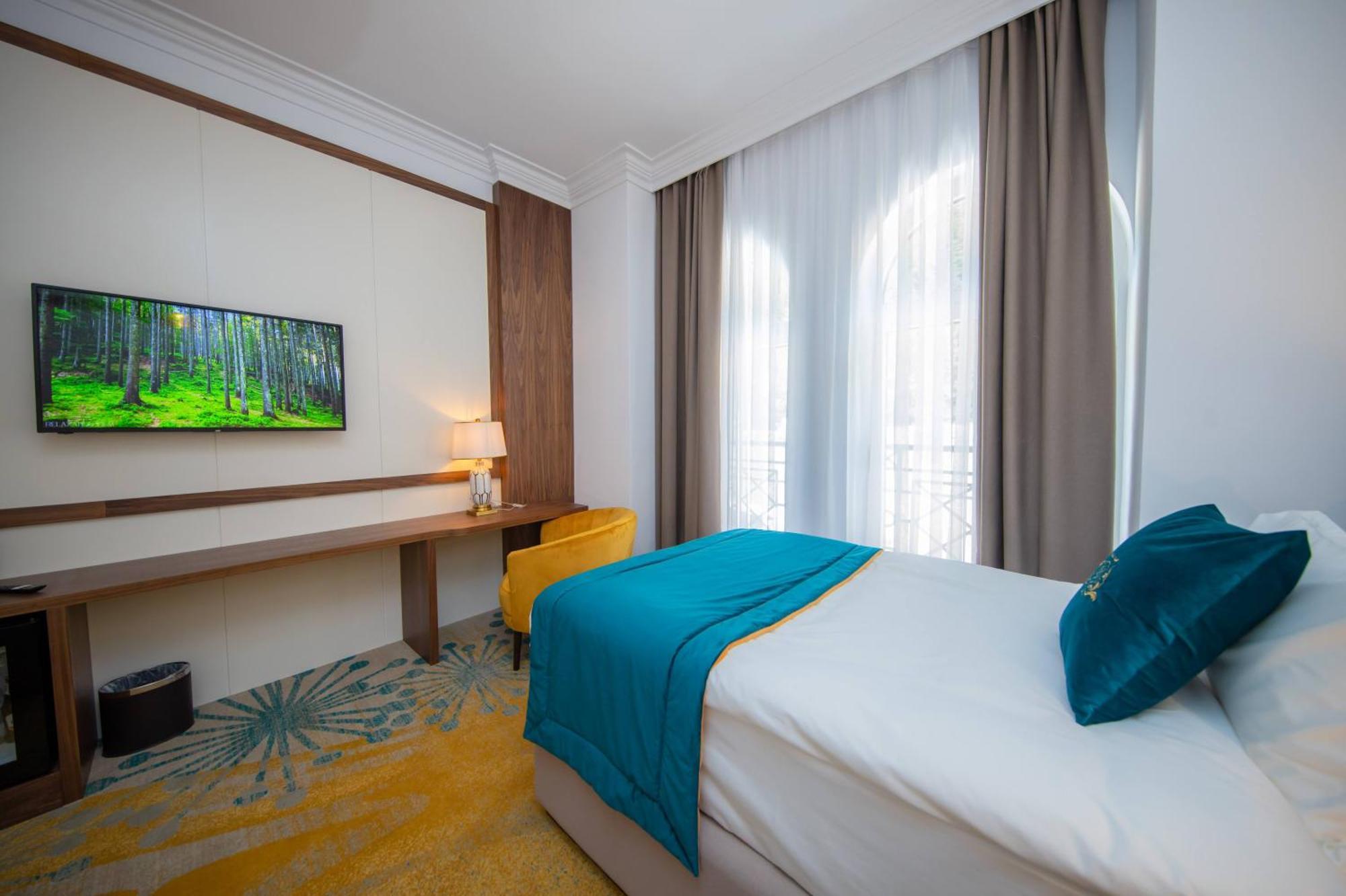 Grand Hotel Belushi Boge المظهر الخارجي الصورة