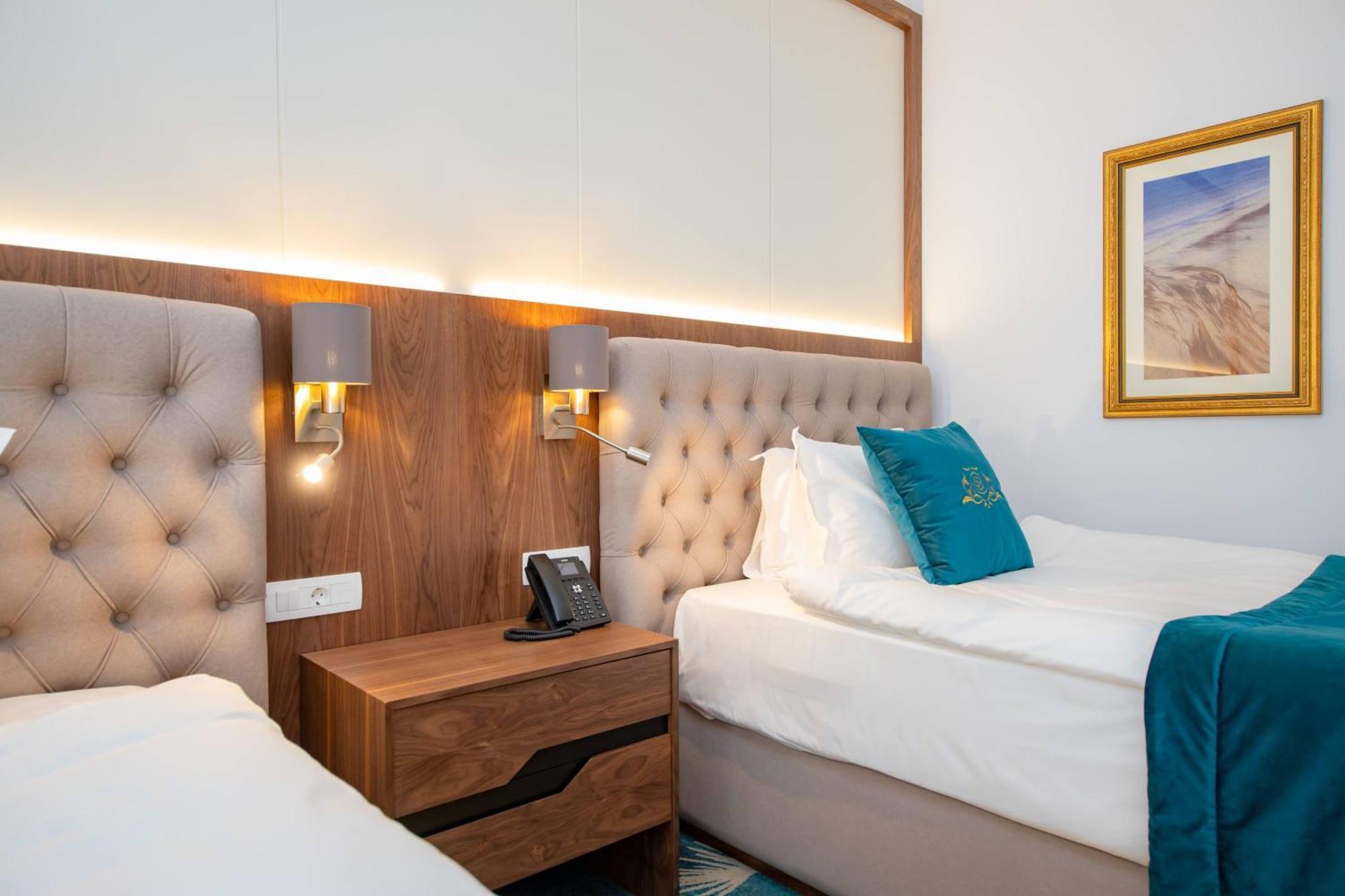 Grand Hotel Belushi Boge المظهر الخارجي الصورة