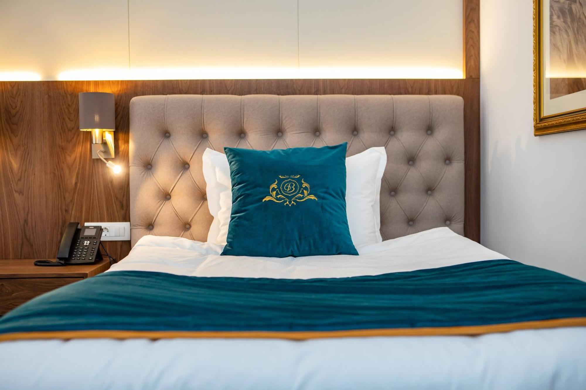 Grand Hotel Belushi Boge المظهر الخارجي الصورة