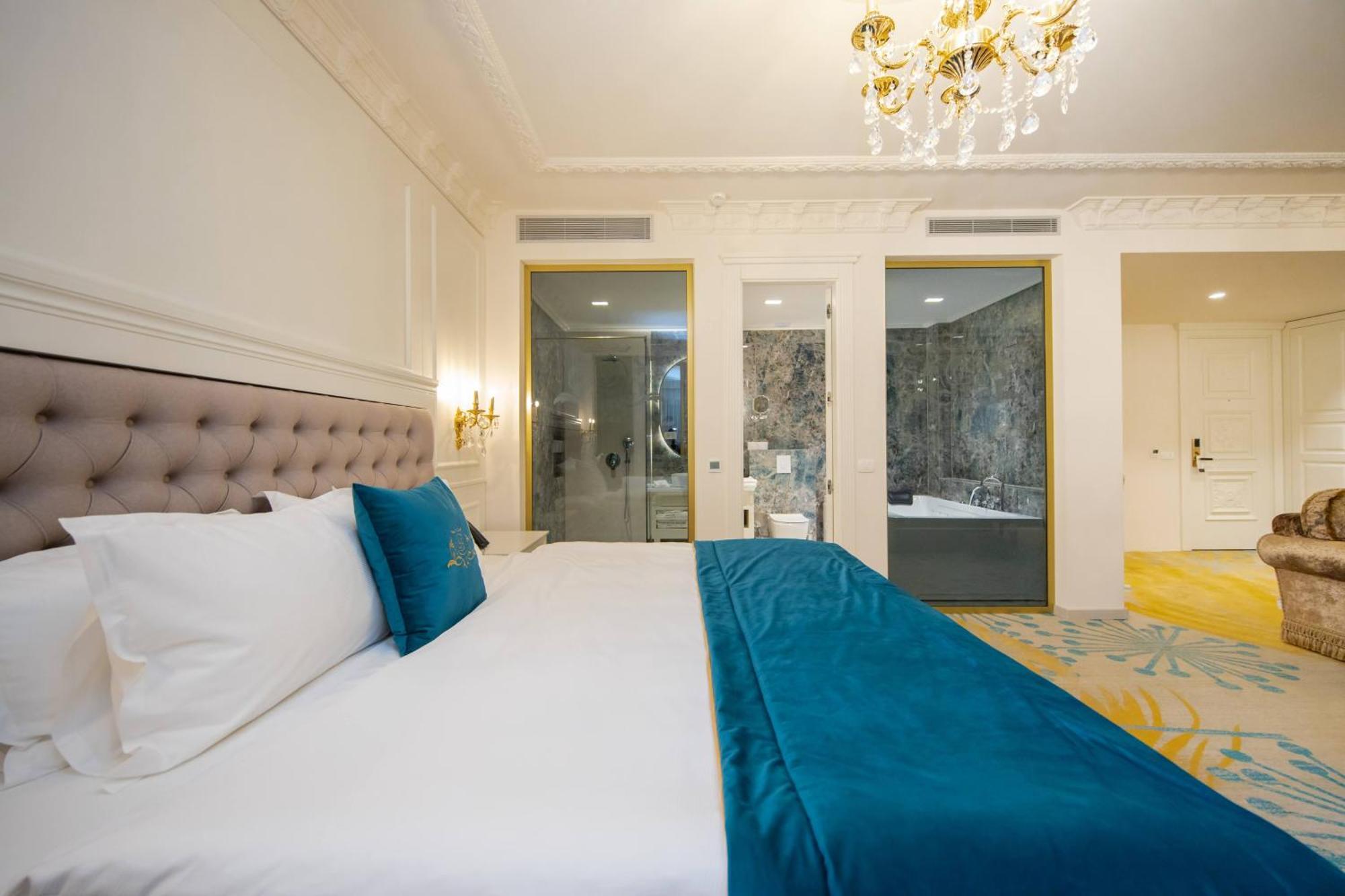Grand Hotel Belushi Boge المظهر الخارجي الصورة